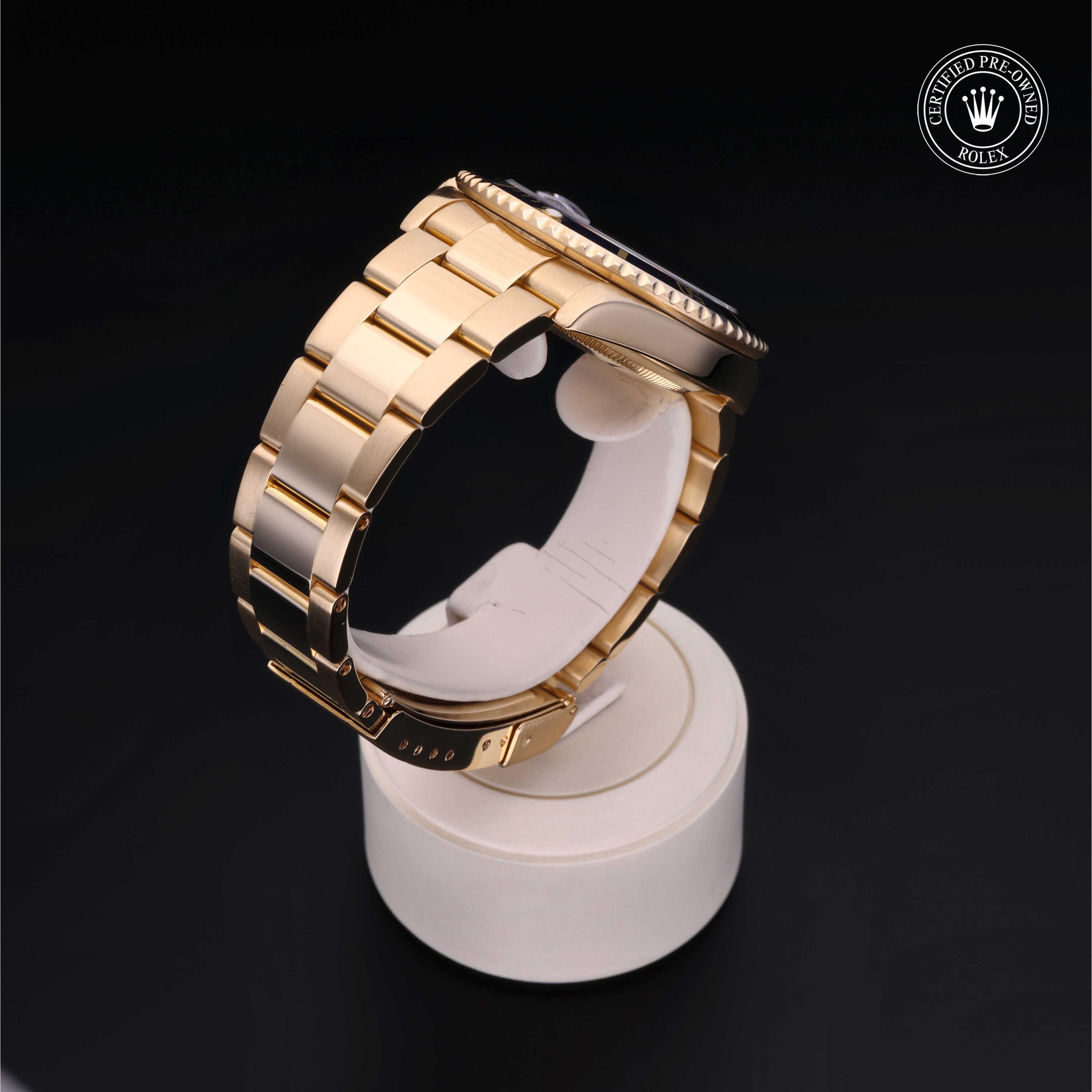 Rolex Submariner in Gold 18 Carat Yellow M16618-0007 at Windsor Jewelers
