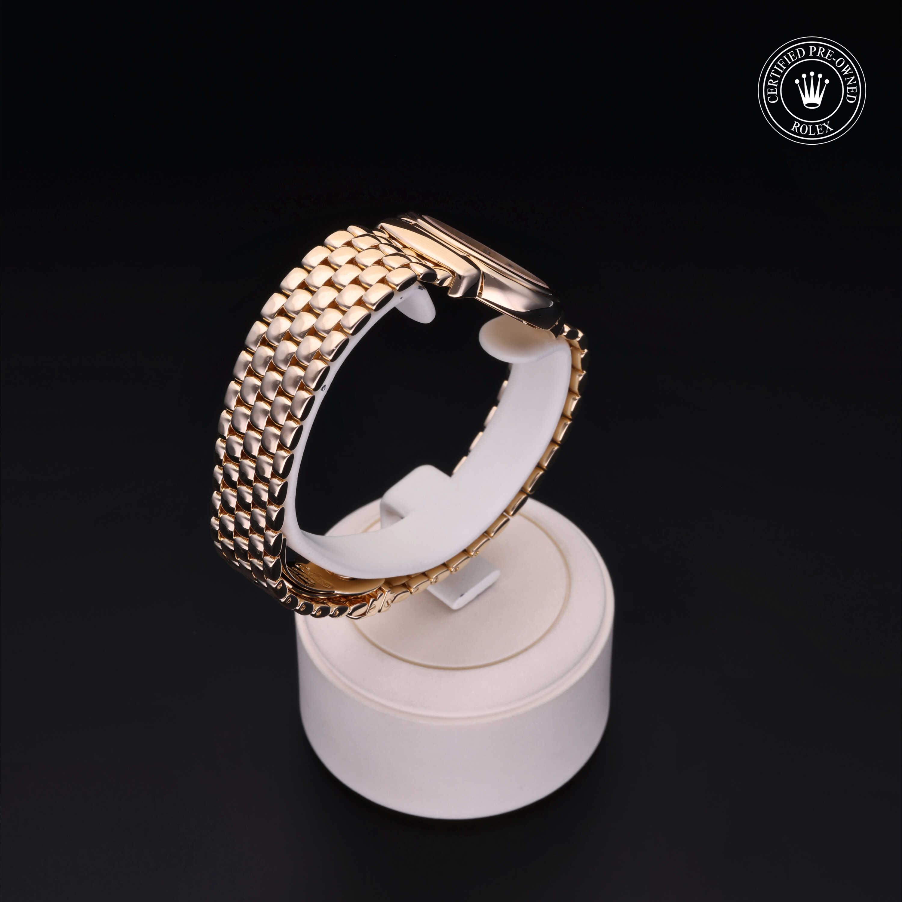 Rolex Cellini in Gold 18 Carat Yellow M6621/8-0021 at Windsor Jewelers
