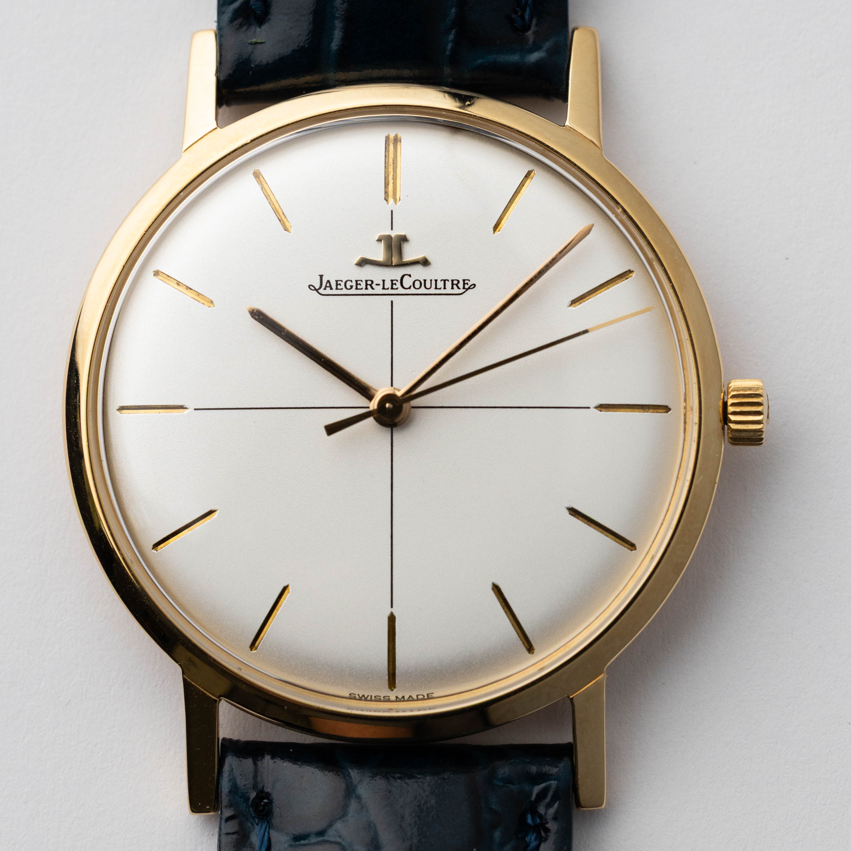 Previously Owned - Vintage LeCoultre 32mm 14K Yellow Gold Manually 